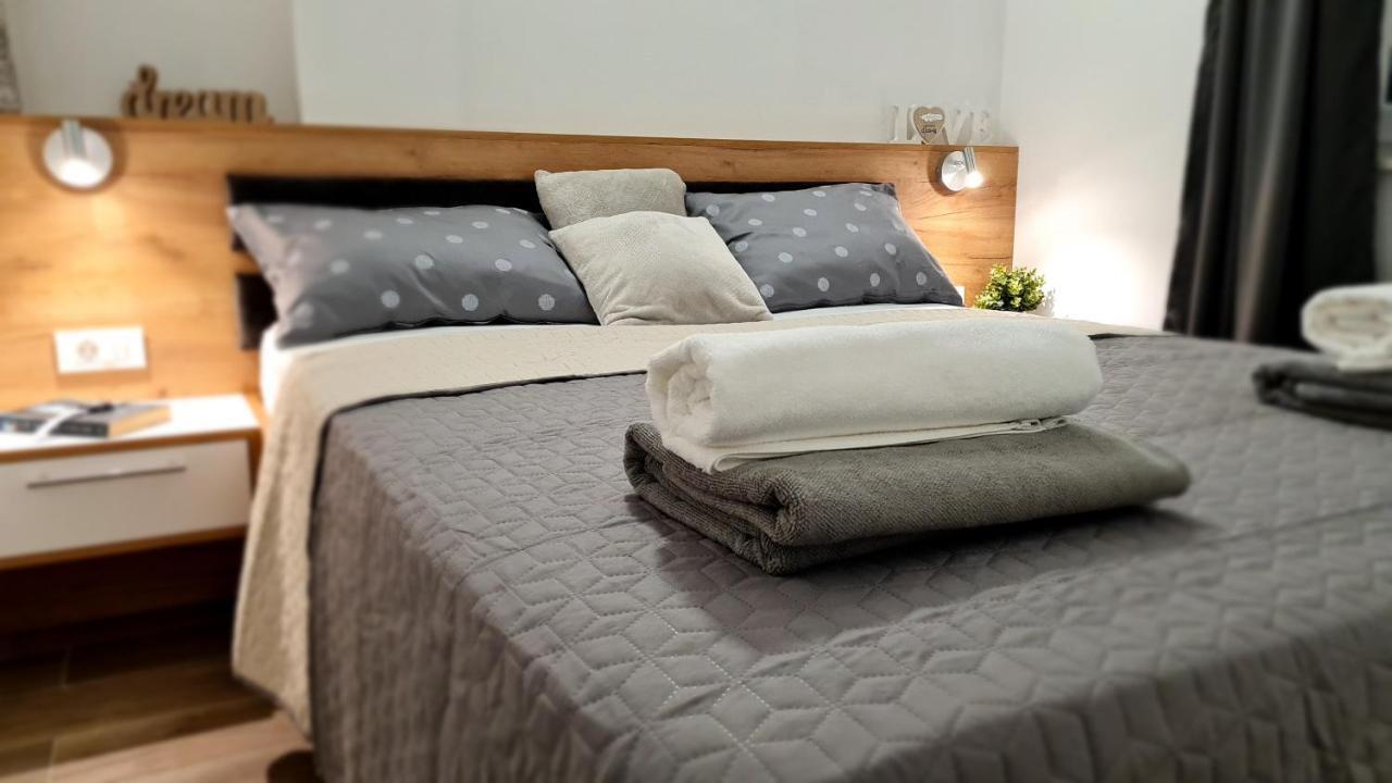Silente Apartment Karlobag