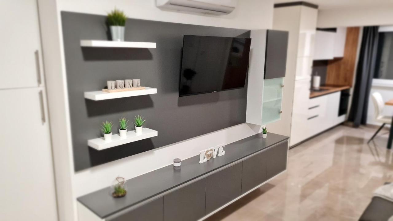 Silente Apartment Karlobag